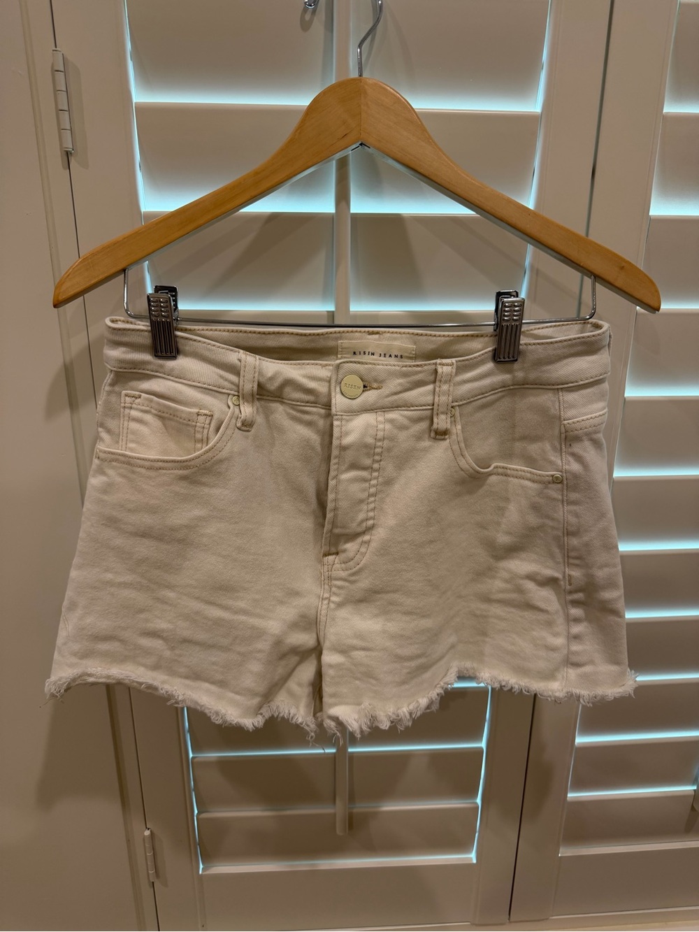 Risen Women's Tummy Control High Rise Cream Frayed Hem Denim Shorts